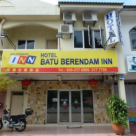 Batu Berendam Inn Kampong Sungai Putat Dış mekan fotoğraf