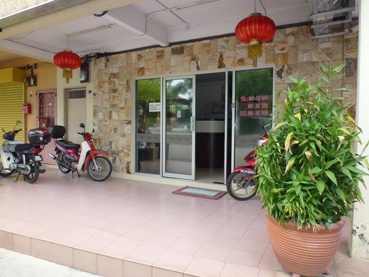 Batu Berendam Inn Kampong Sungai Putat Dış mekan fotoğraf