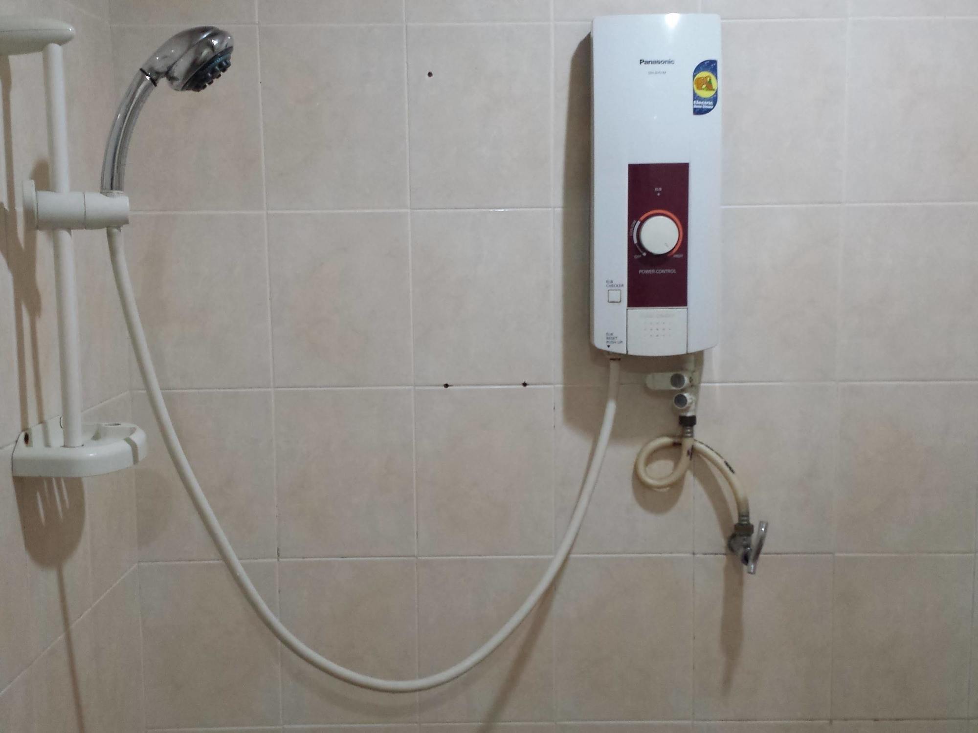 Batu Berendam Inn Kampong Sungai Putat Dış mekan fotoğraf
